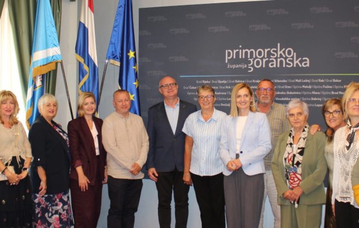 Uoči Međunarodnog dana starijih osoba u Županiji održan prijem predstavnika umirovljeničkih udruga